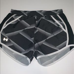 🆕Under Armour Running Shorts